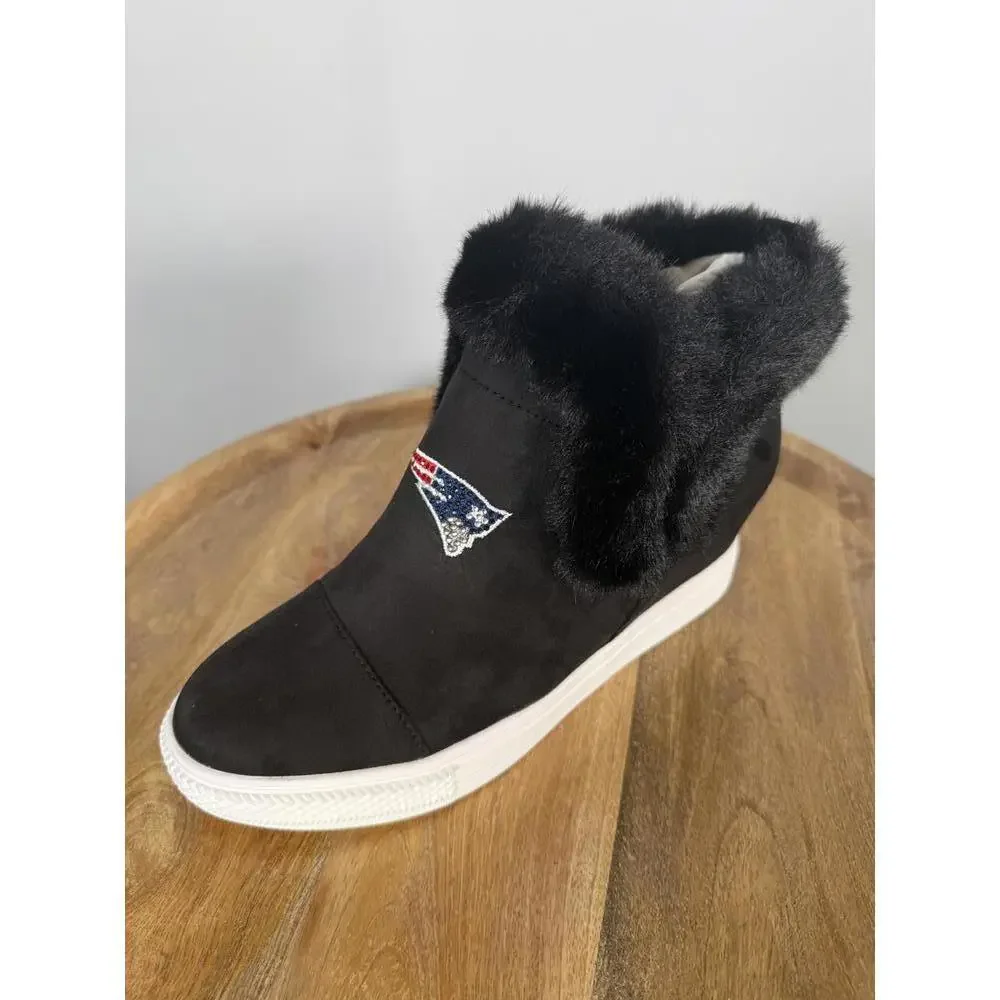 New England Patriots Faux Fur Wedge Sneaker Boot Black US 8 / EU 39 NWB - Picture 5 of 9